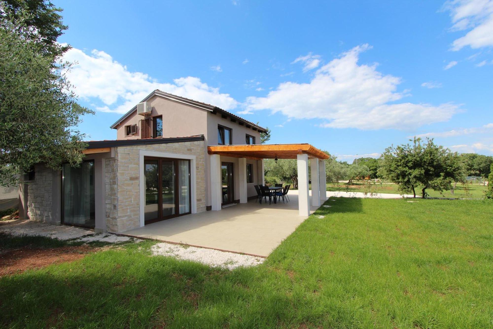 House Cuvi